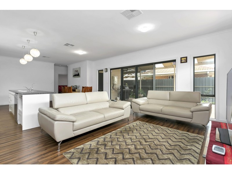 1 Tait Avenue, Marion SA 5043