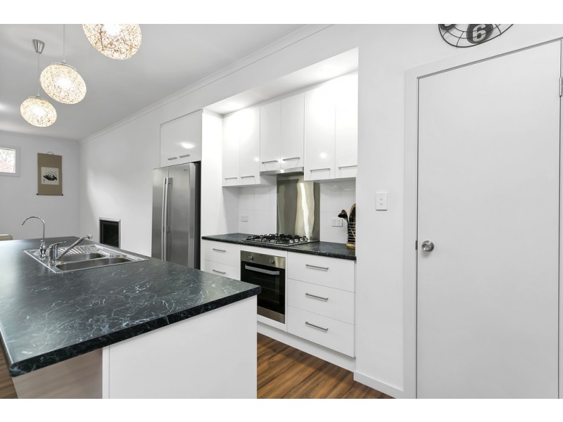 1 Tait Avenue, Marion SA 5043