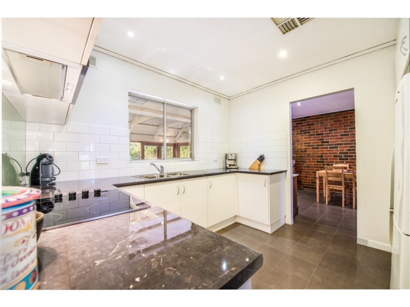 36 Deepdene Crescent, O’halloran Hill SA 5158