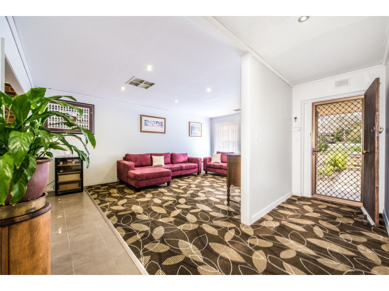 36 Deepdene Crescent, O’halloran Hill SA 5158