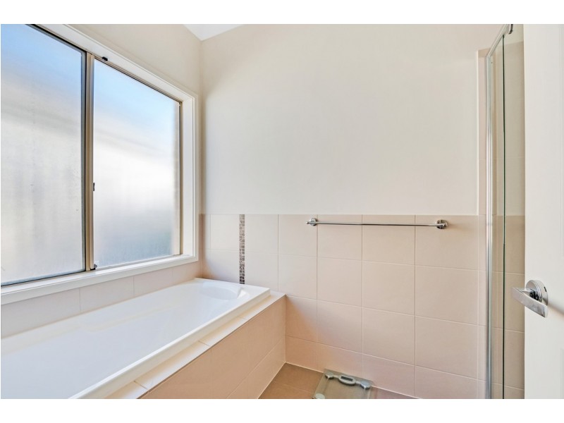 40 George Francis Drive, Mount Compass SA 5210