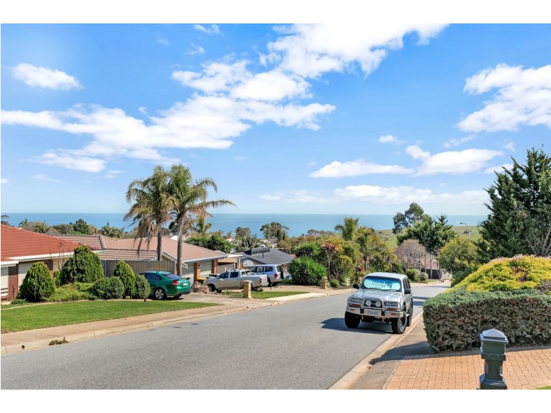 47 Moor Crescent, Hallett Cove SA 5158