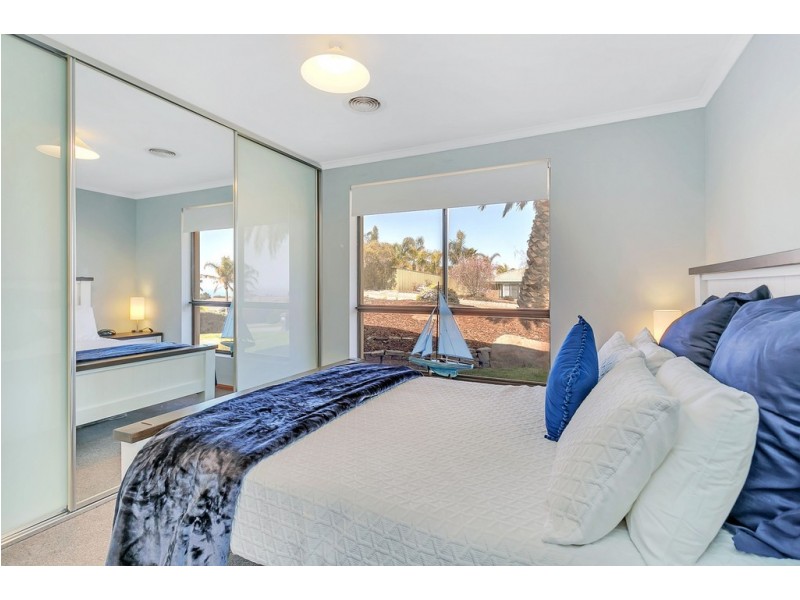 47 Moor Crescent, Hallett Cove SA 5158