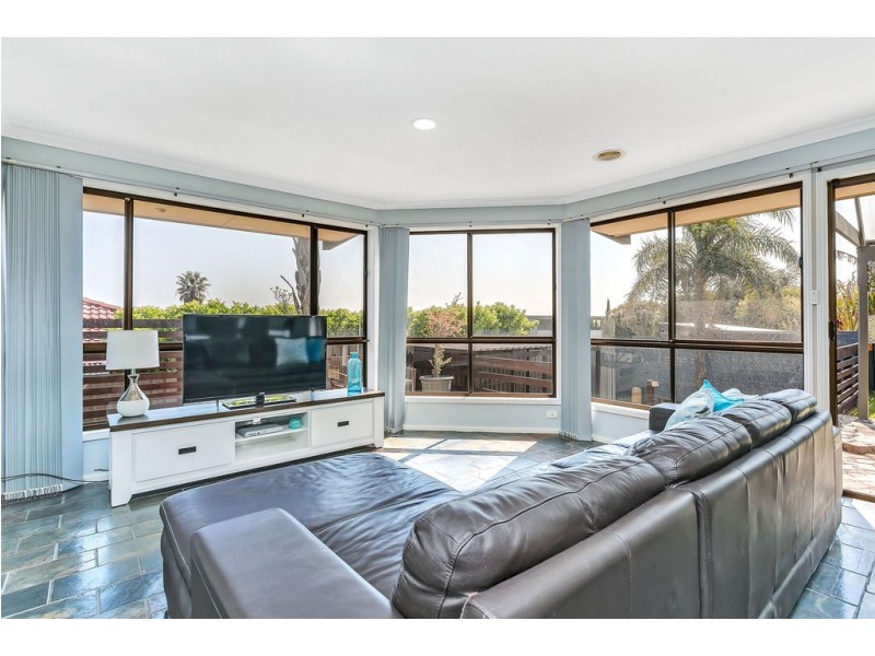 47 Moor Crescent, Hallett Cove SA 5158