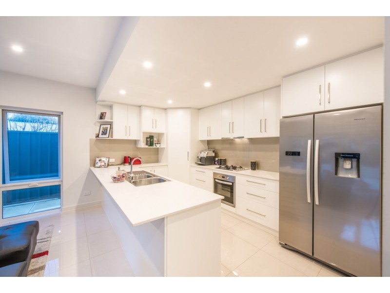 27B Third Avenue, Moana SA 5169