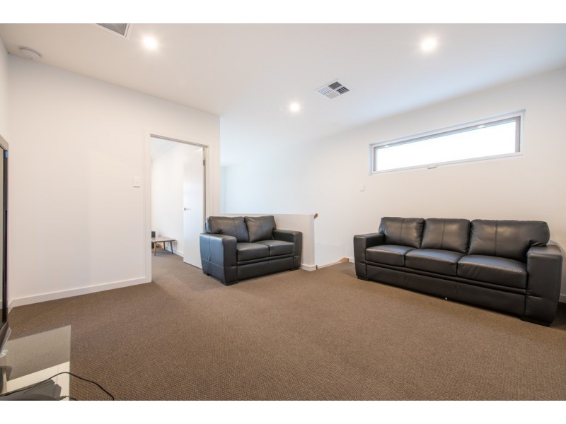 27B Third Avenue, Moana SA 5169