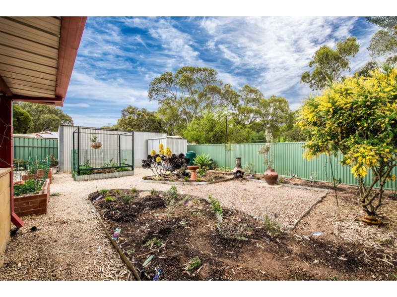 4 Windebanks Road, Happy Valley SA 5159