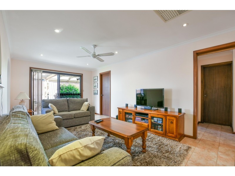 7 Montpelier Street, Woodcroft SA 5162