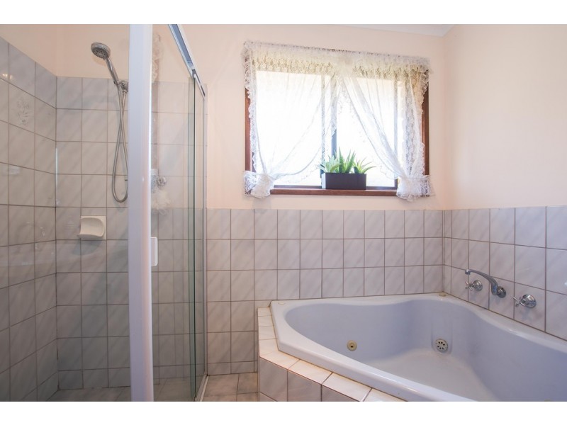 7 Montpelier Street, Woodcroft SA 5162