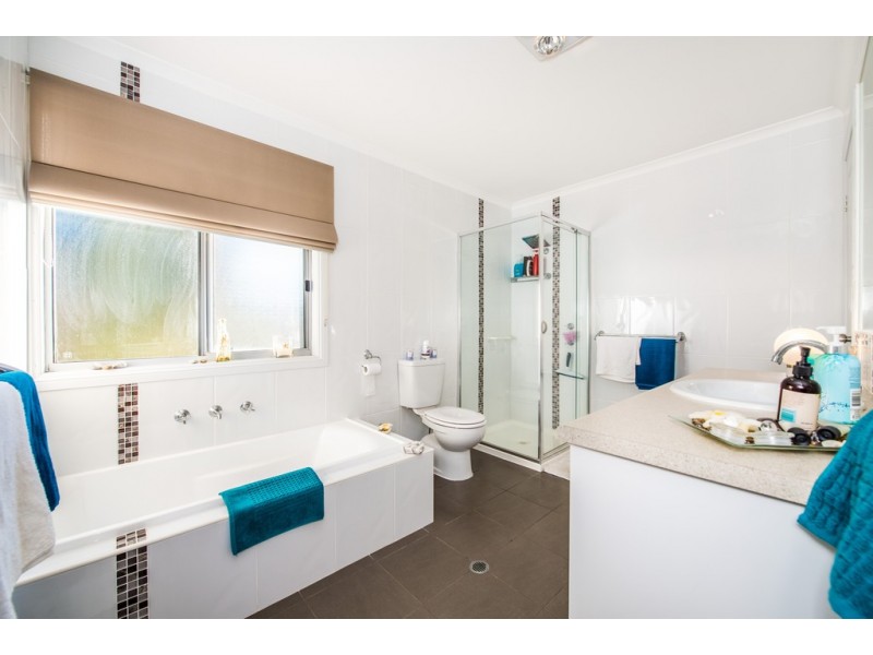 13 George Francis Drive, Mount Compass SA 5210