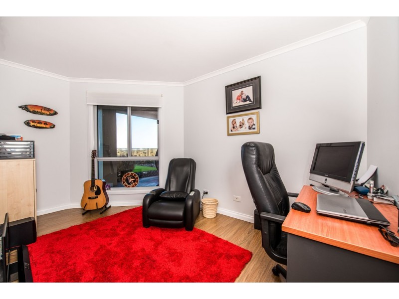 13 George Francis Drive, Mount Compass SA 5210