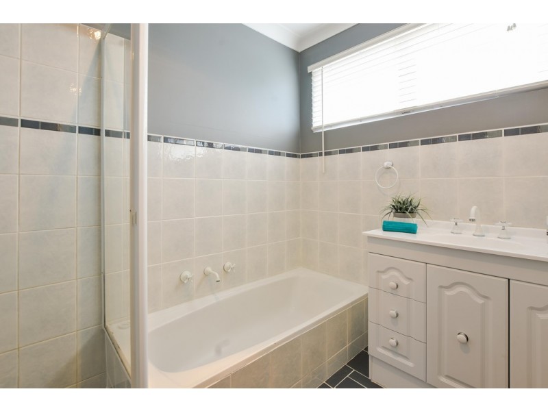 13 Dalkeith Avenue, Morphett Vale SA 5162