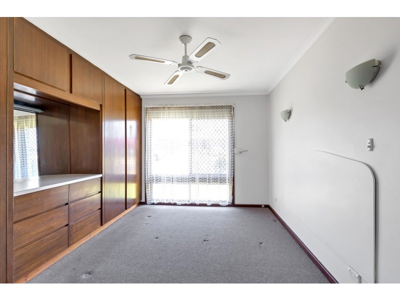 5 Kathryn Drive, Morphett Vale SA 5162