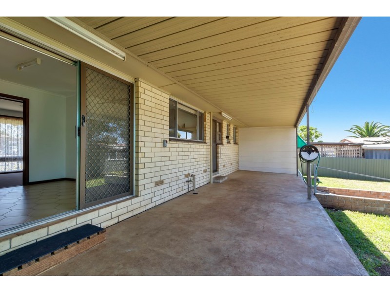 5 Kathryn Drive, Morphett Vale SA 5162