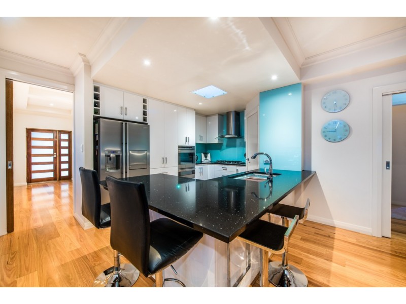 24 Charlson Rise, Happy Valley SA 5159