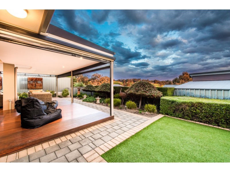 24 Charlson Rise, Happy Valley SA 5159