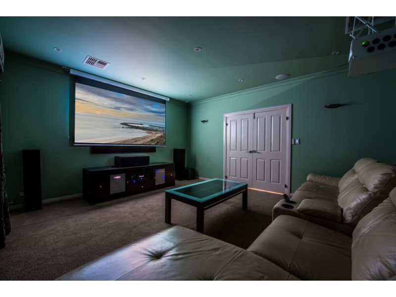 24 Charlson Rise, Happy Valley SA 5159