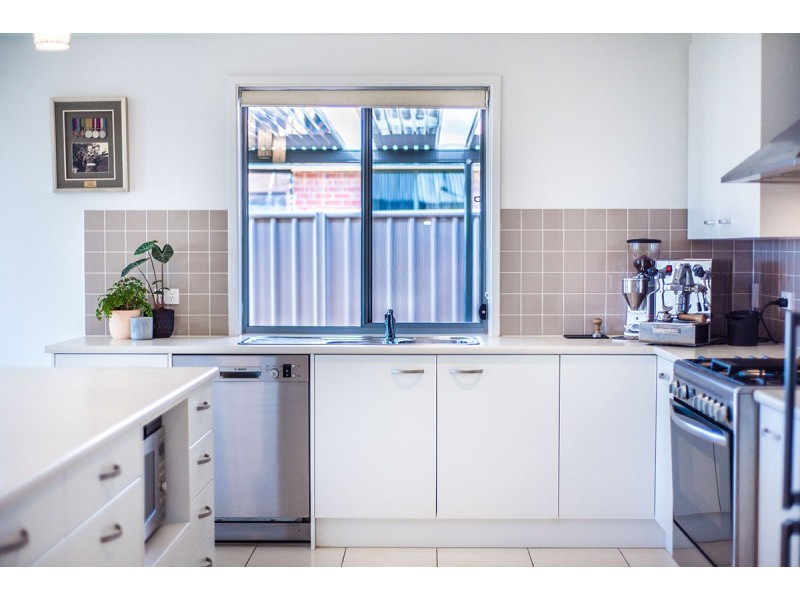 77 Esperance Boulevard, Seaford Rise SA 5169
