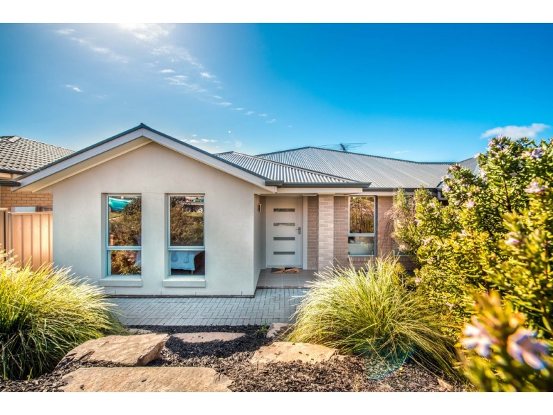 77 Esperance Boulevard, Seaford Rise SA 5169