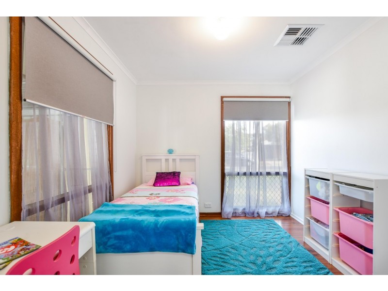 3 McCarthy Avenue, Morphett Vale SA 5162