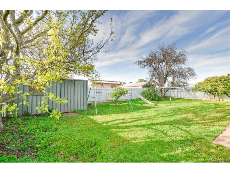 3 McCarthy Avenue, Morphett Vale SA 5162