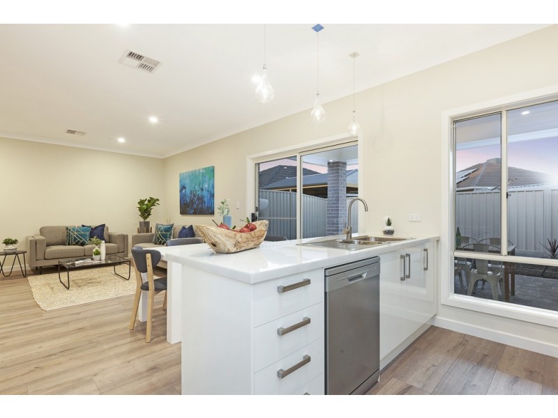 21a Barker Avenue, Findon SA 5023
