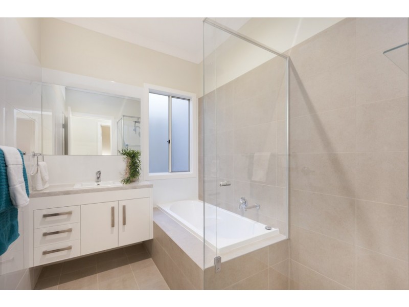 21a Barker Avenue, Findon SA 5023