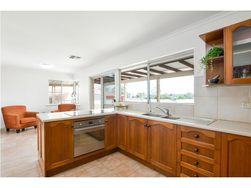 5 Alabama Road, Happy Valley SA 5159