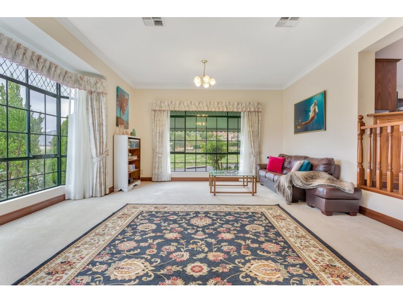 32 Birman Crescent, Flagstaff Hill SA 5159