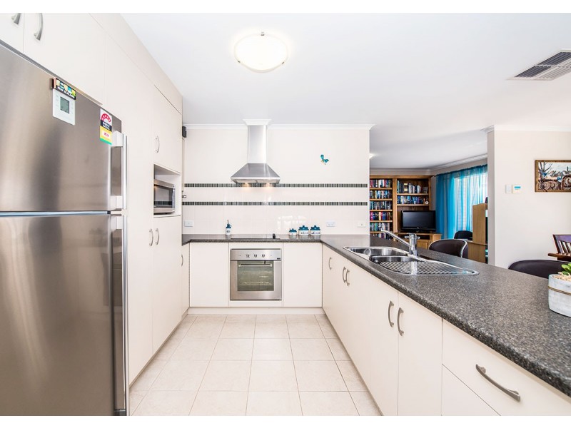 24 Haywood Court, Mount Compass SA 5210