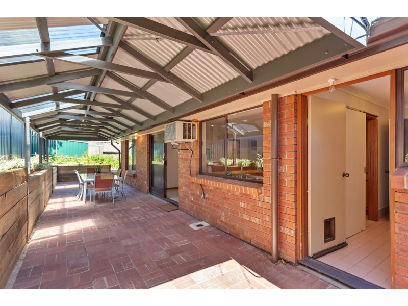 2/1 Dellvale Court, Flagstaff Hill SA 5159