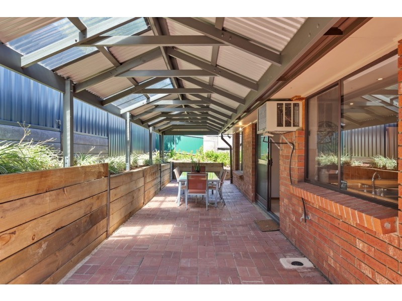 2/1 Dellvale Court, Flagstaff Hill SA 5159