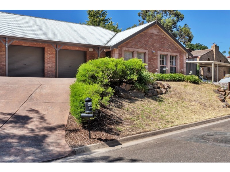 2/1 Dellvale Court, Flagstaff Hill SA 5159