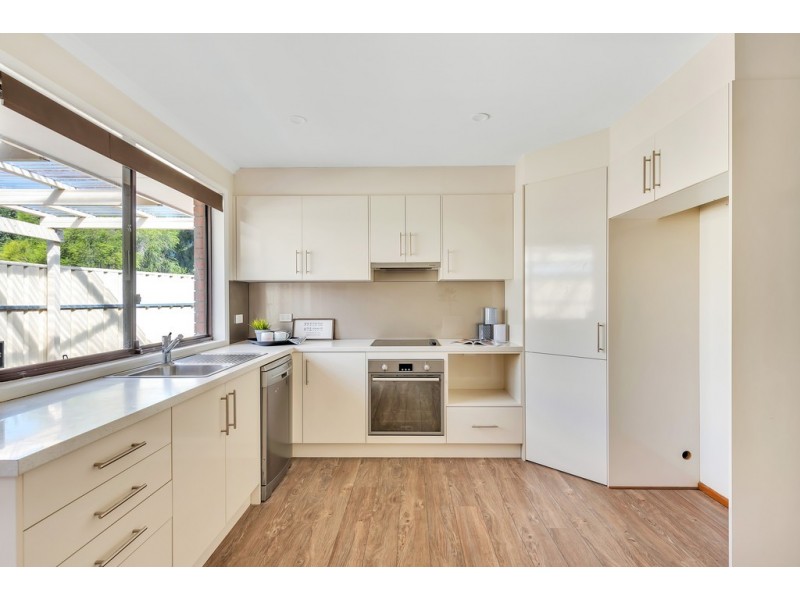 104 Reynell Road, Woodcroft SA 5162