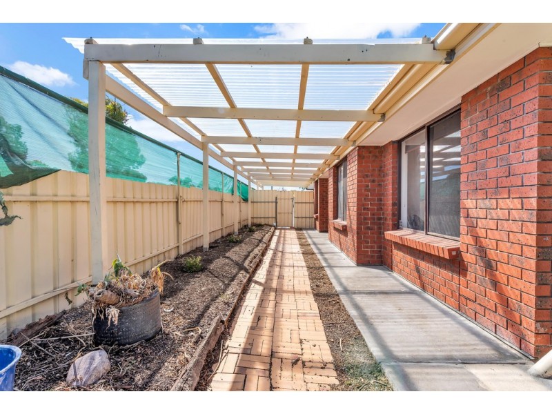 104 Reynell Road, Woodcroft SA 5162