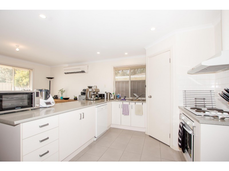 57 Windebanks Road, Aberfoyle Park SA 5159