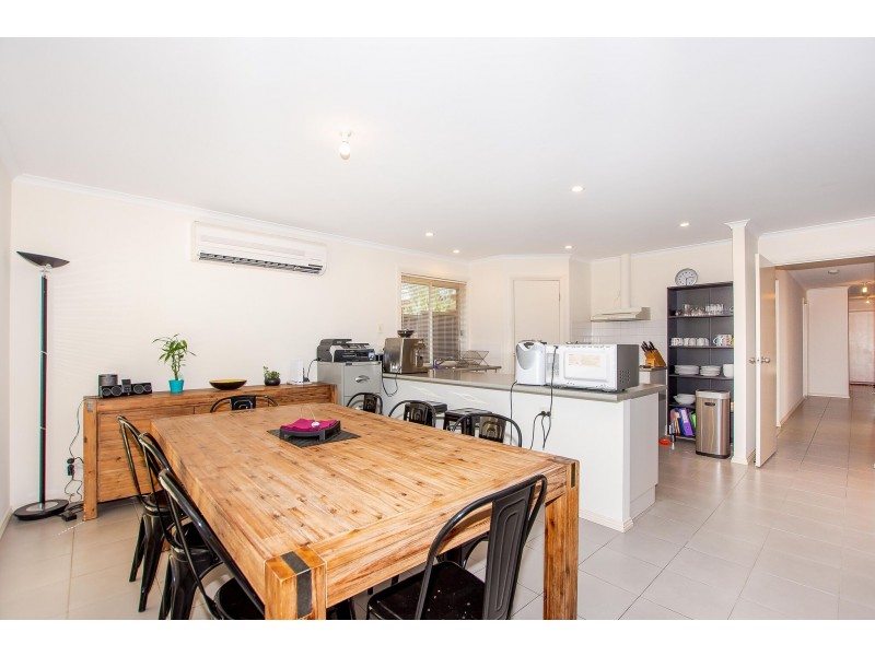 57 Windebanks Road, Aberfoyle Park SA 5159