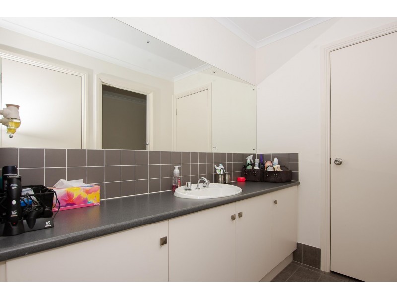 57 Windebanks Road, Aberfoyle Park SA 5159