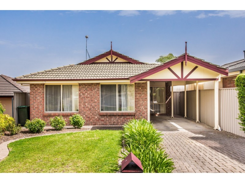 22 Shillabeer Crescent, Woodcroft SA 5162