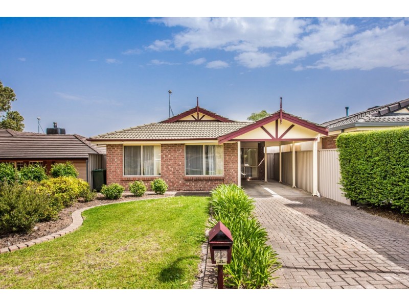 22 Shillabeer Crescent, Woodcroft SA 5162