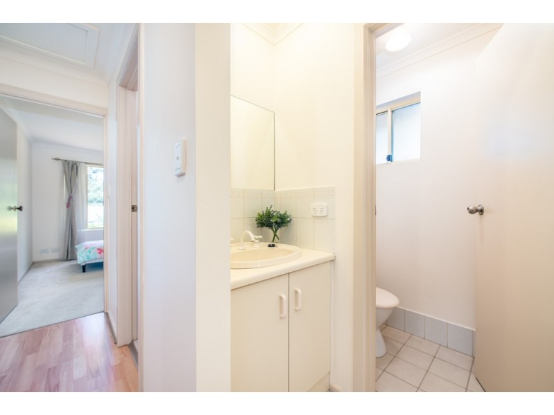 22 Shillabeer Crescent, Woodcroft SA 5162