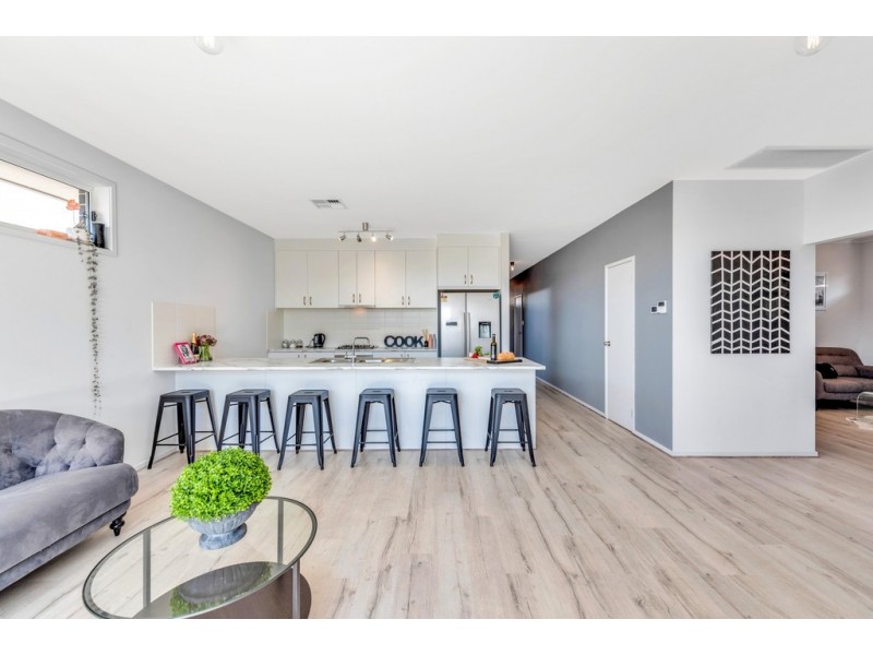 4 Fathom Crescent, Seaford Meadows SA 5169