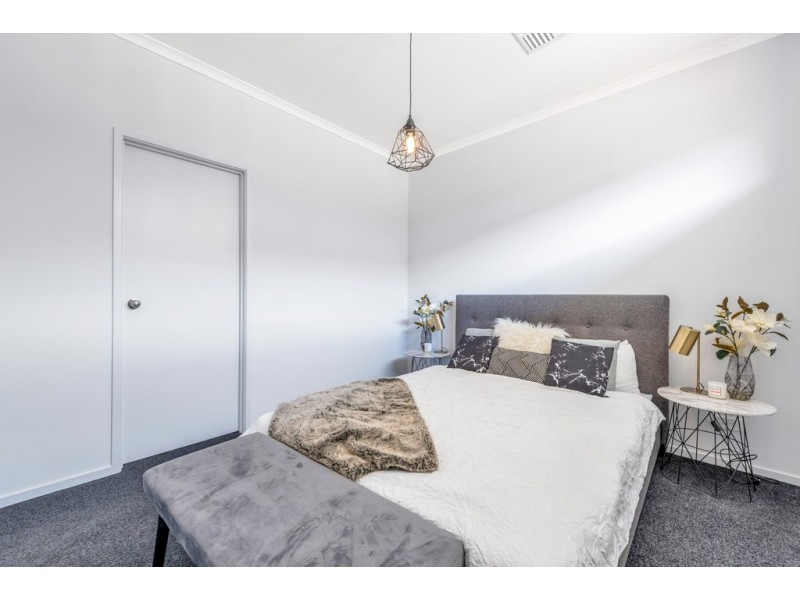 4 Fathom Crescent, Seaford Meadows SA 5169