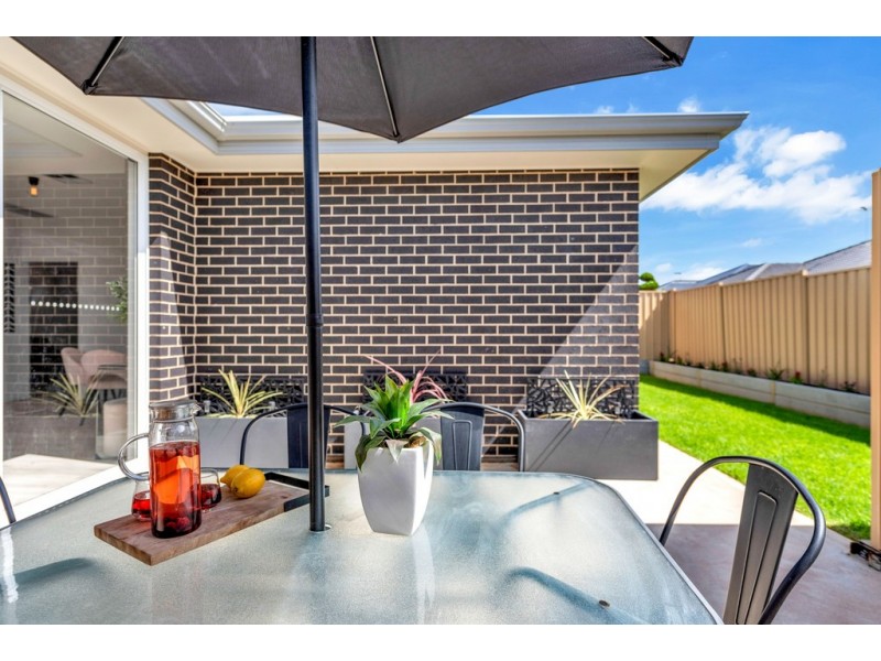 4 Fathom Crescent, Seaford Meadows SA 5169