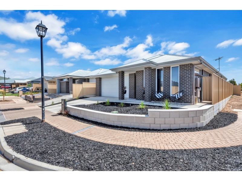 4 Fathom Crescent, Seaford Meadows SA 5169