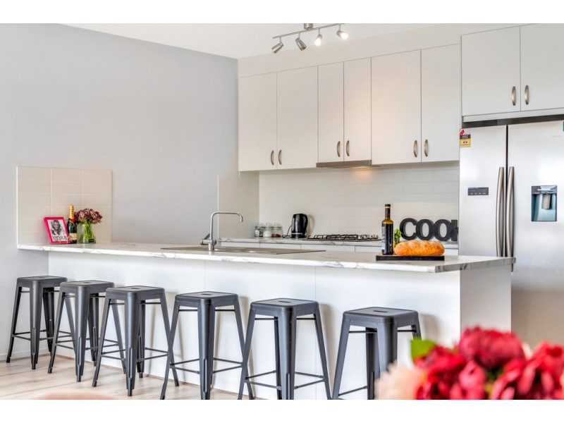 4 Fathom Crescent, Seaford Meadows SA 5169