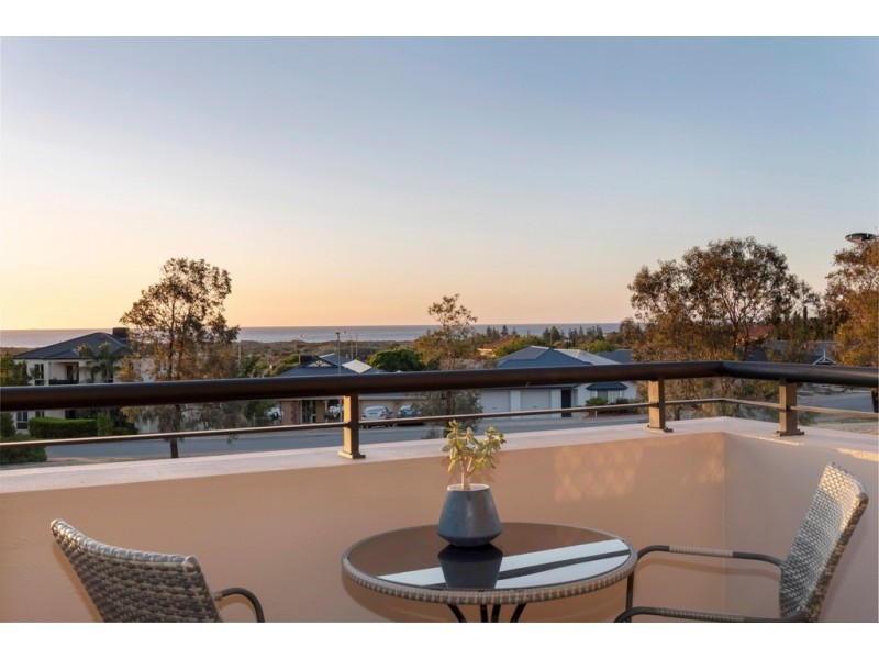 7 Kestrel Cct, Seaford Rise SA 5169
