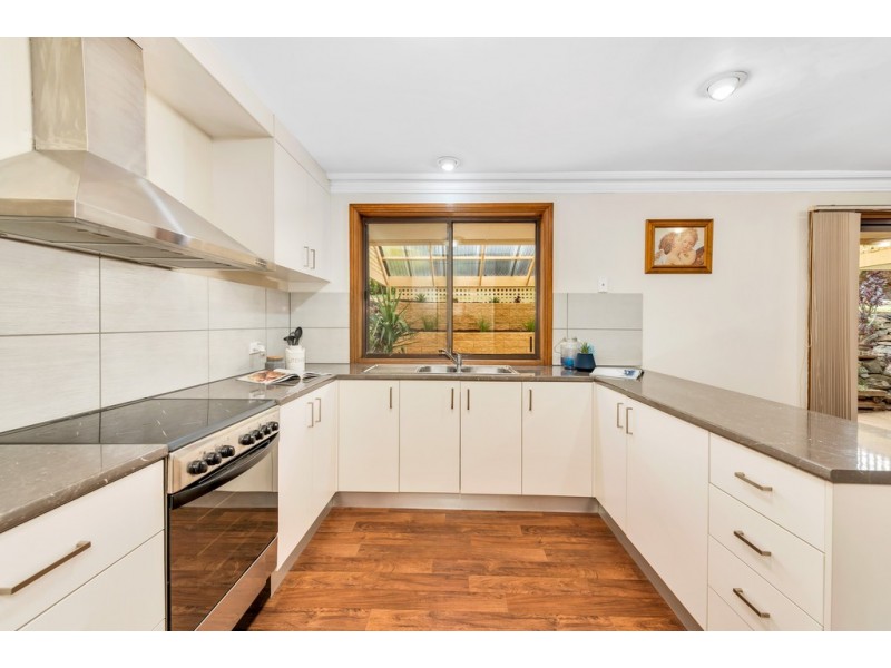 36 McHarg Road, Happy Valley SA 5159