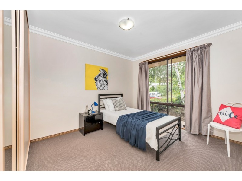 36 McHarg Road, Happy Valley SA 5159