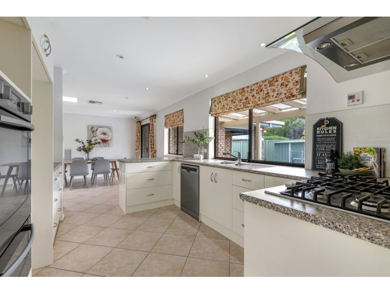 15 Verdelho Way, Warradale SA 5046